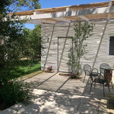 Agriturismo Tenuta La Monaca Aradeo Εξωτερικό φωτογραφία