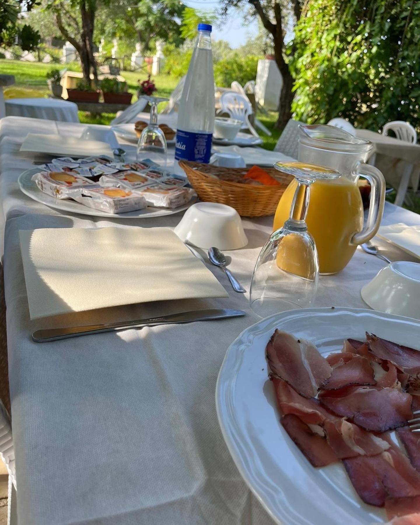 Agriturismo Tenuta La Monaca Aradeo Εξωτερικό φωτογραφία